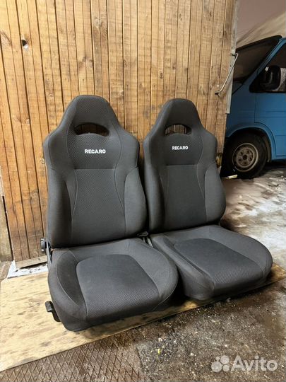 Сидения recaro