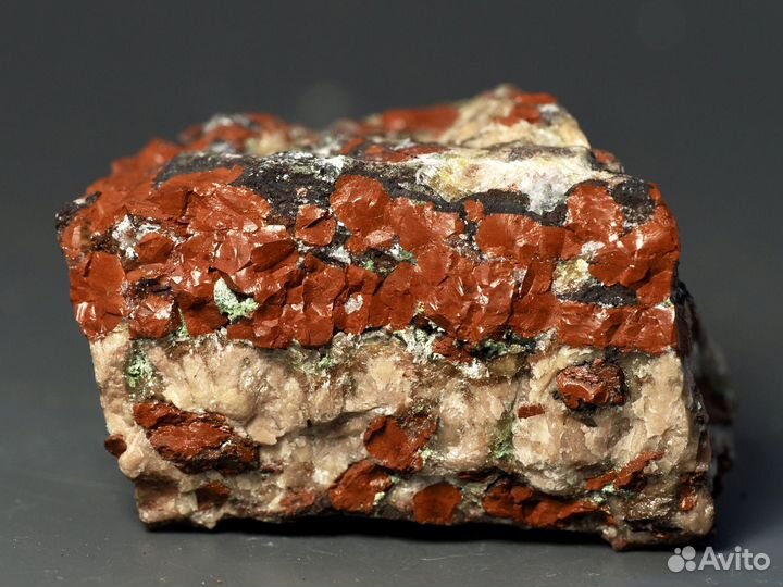 Коллекция камней минералов