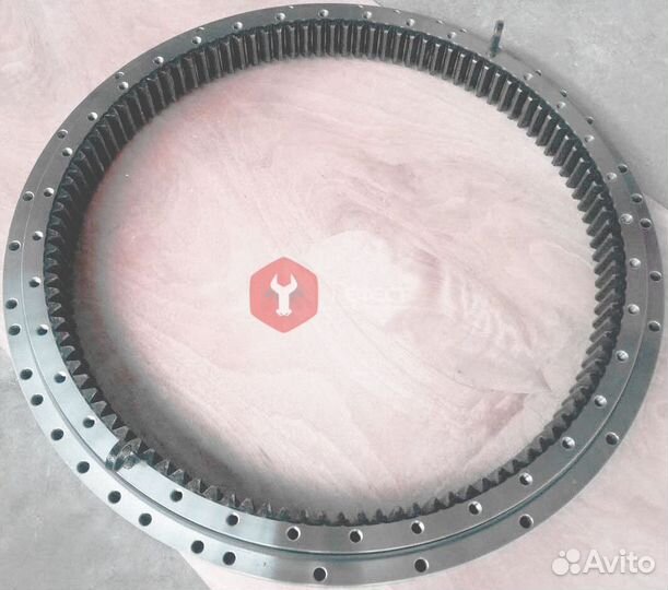 Опорно-поворотный круг Volvo EC140LCM