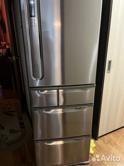 Холодильник на запчасти