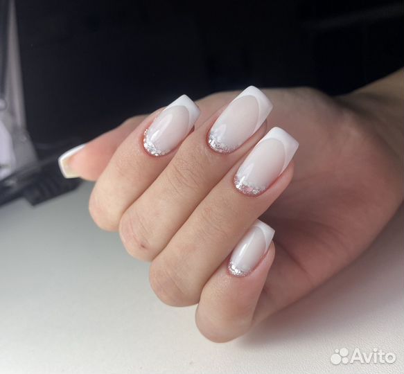 Маникюр/педикюр