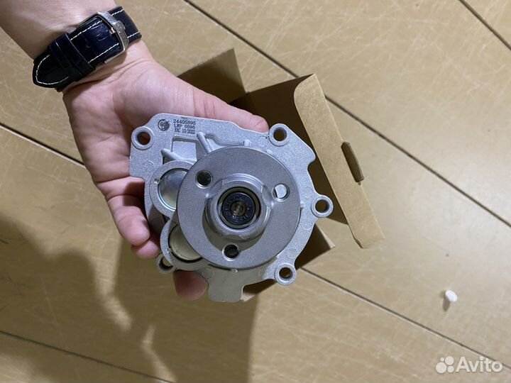Насос водяной (помпа) Chevrolet, Opel. luzar