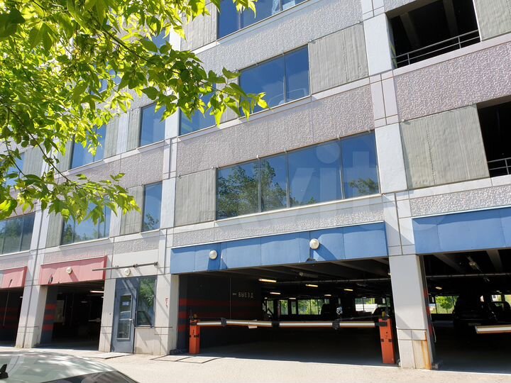 Машиноместо, 12 м²