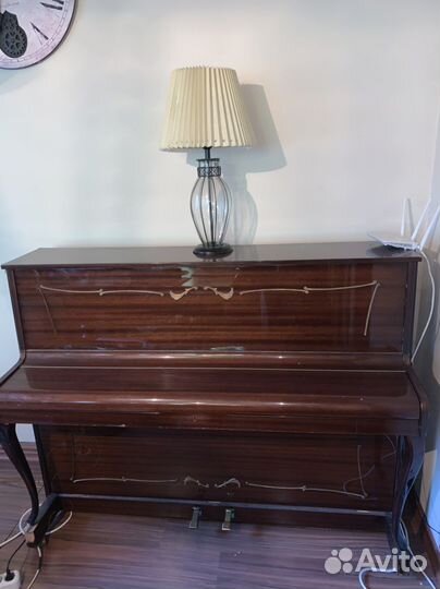 Фортепиано Рениш