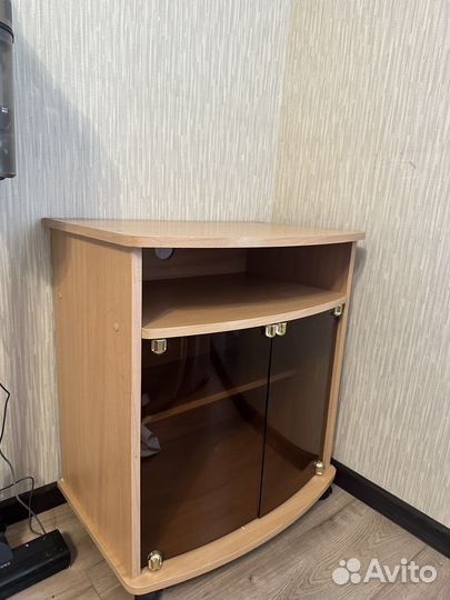 Тумба под телевизор