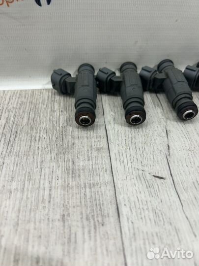 Топливная форсунка Kia Spectra