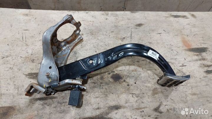 Педаль тормоза Kia Optima 3 TF (АКПП)