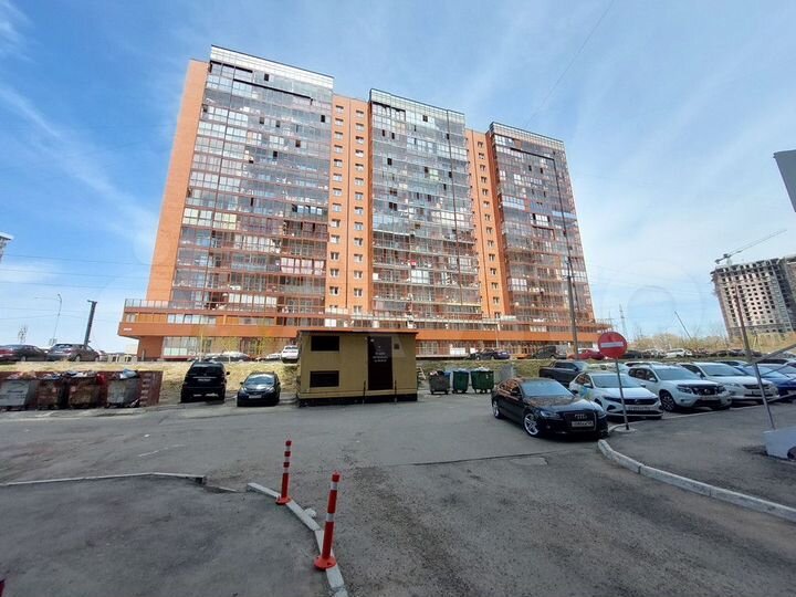 2-к. квартира, 70 м², 5/16 эт.