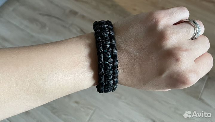Браслет из паракорда