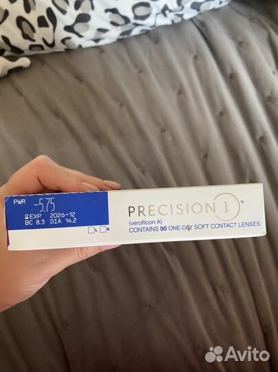 Линзы контактные однодневные alcon -5,75 90 штук