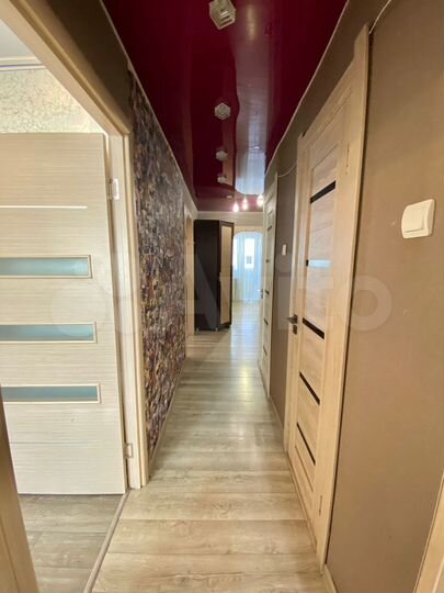 3-к. квартира, 67 м², 3/4 эт.