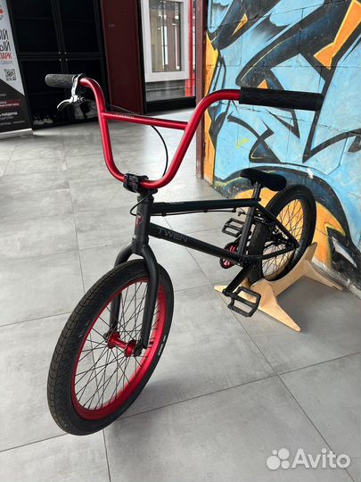 Bmx велосипед / беговелы