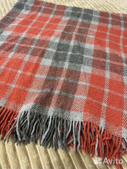 Плед шерстяной