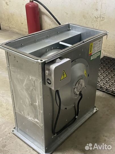 Вентилятор прямоугольный канальный shuft RFE 400х2