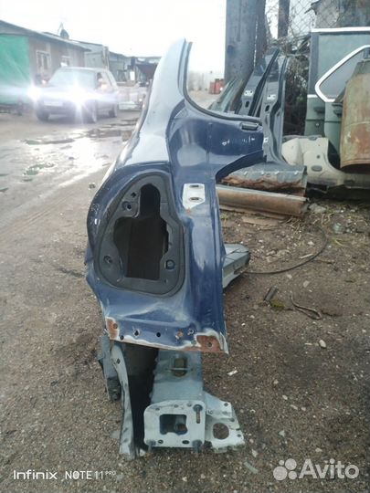 Крыло заднее левое Renault Megane II 2003-2009 г