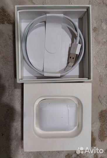 Беспроводные наушники новые