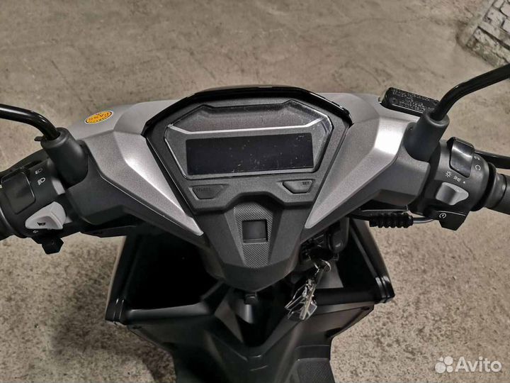 Скутер реплика Honda click