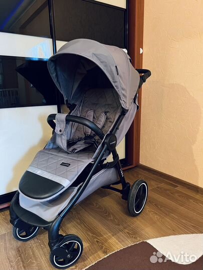 Коляска прогулочная luxmom 730 libra