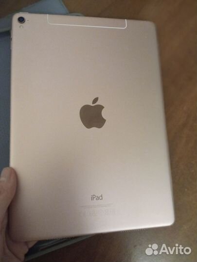 iPad Pro 9,7