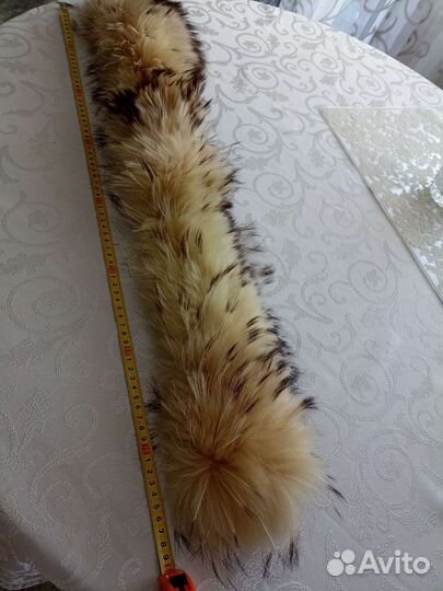 Меховой воротник из енота