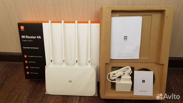 Wi-Fi роутер Xiaomi Mi Router 4A Giga Version