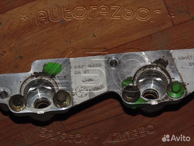 Рампа топливная (рейка) Ford Escort 1995-2001