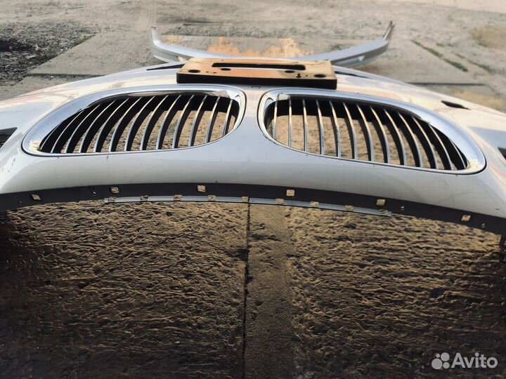 Передней бампер BMW 7 (f01 f02 f03.)