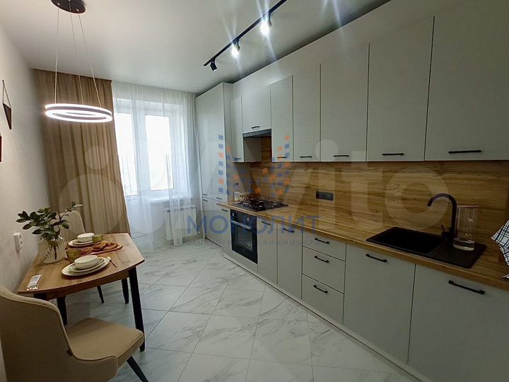 2-к. квартира, 60 м², 8/9 эт.