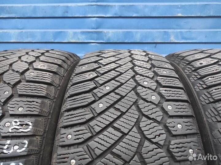 Continental Conti4x4IceContact 235/55 R17 103T