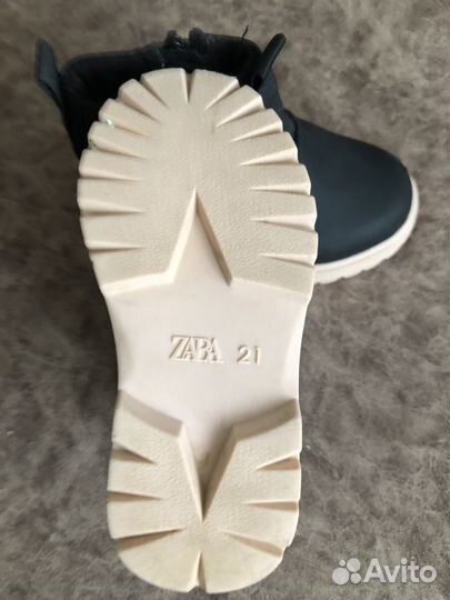 Ботинки демисезонные для девочки Zara 21р