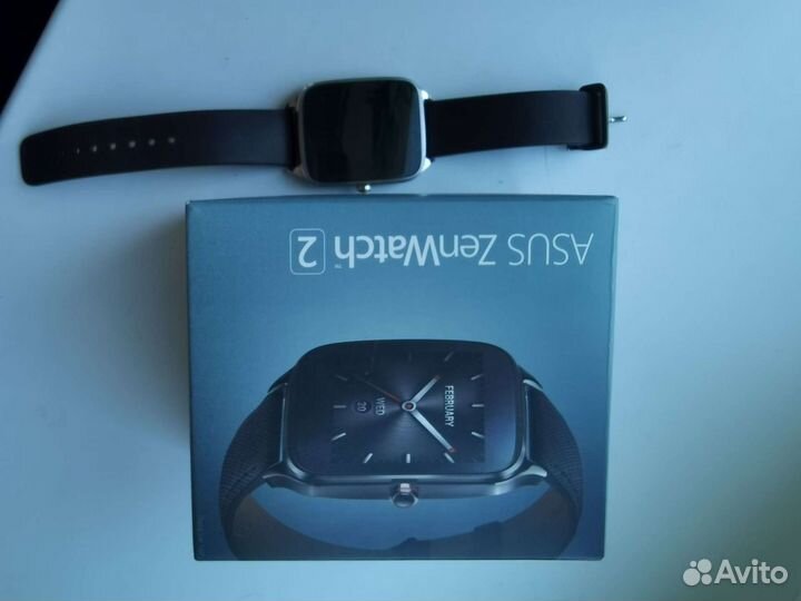 Asus Zen watch 2