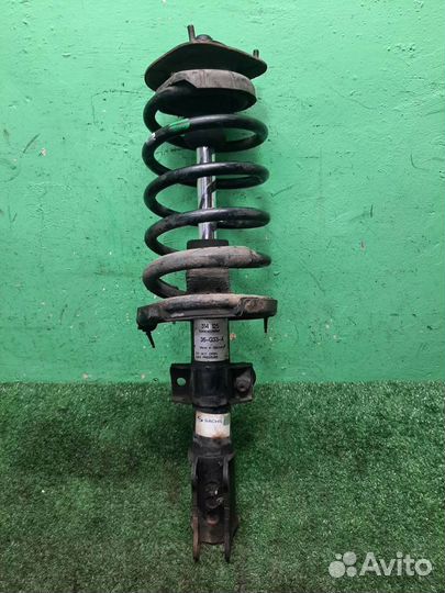 Стойка амортизатора передняя левая Volvo XC90 2006