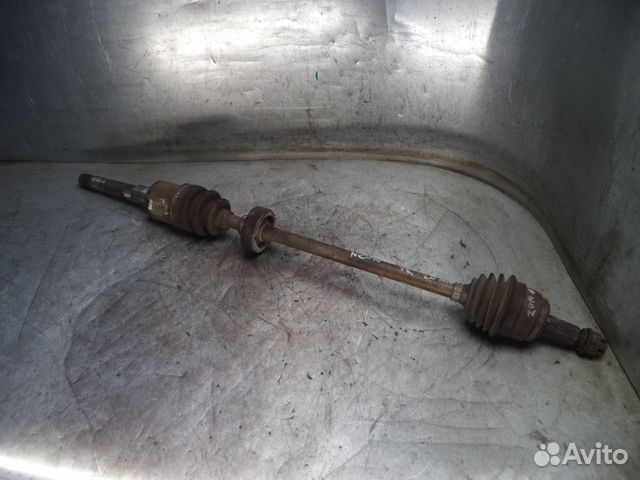 Dodge Neon 99-05 Полуось правая 2.0 АКПП
