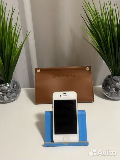 iPhone 4S, 32 ГБ