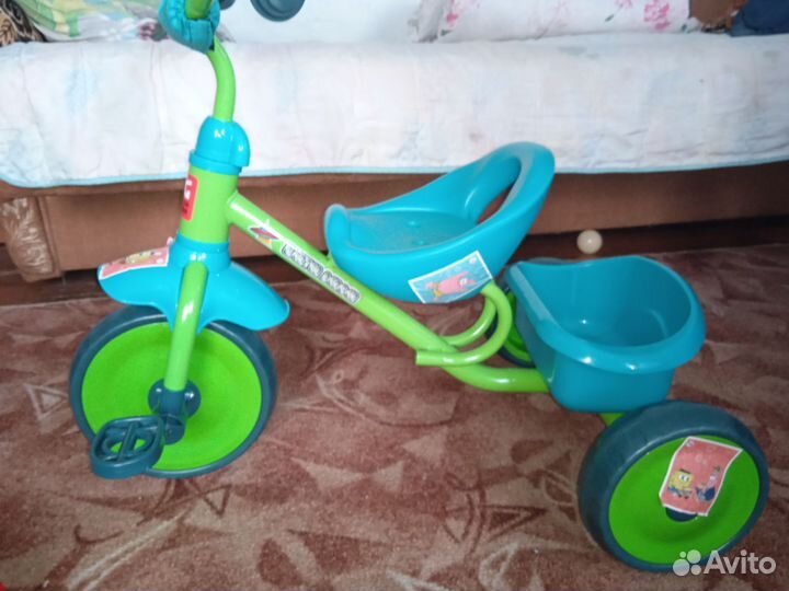 Детский трехколесный велосипед новый