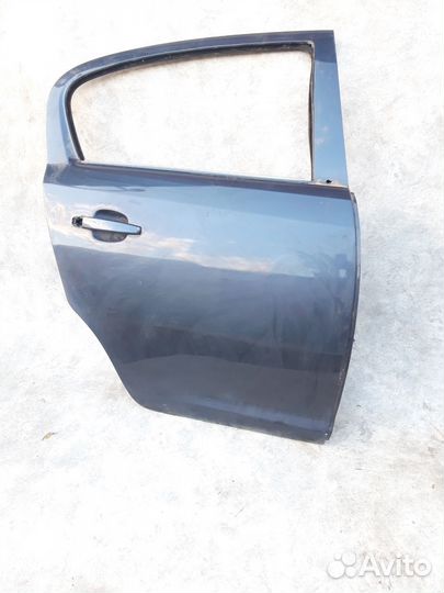 Дверь задняя левая Опель Корса D