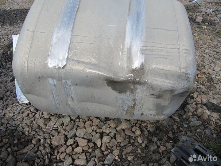 Бак топливный Mercedes Benz Actros MP4