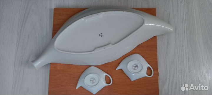 Фарфоровое блюдо большое лоз