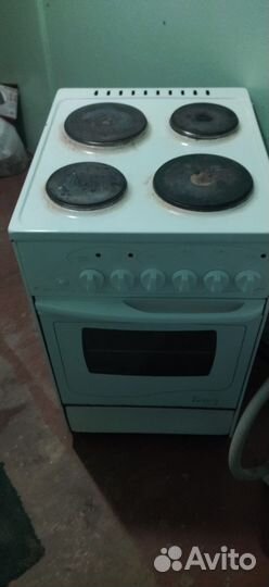Плита электрическая б/у с духовкой