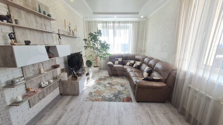 3-к. квартира, 96 м², 10/15 эт.