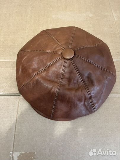 Мужская кожаная кепка