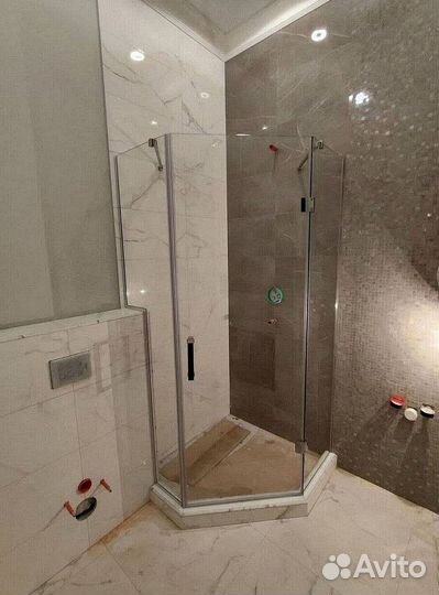 Душевая кабина