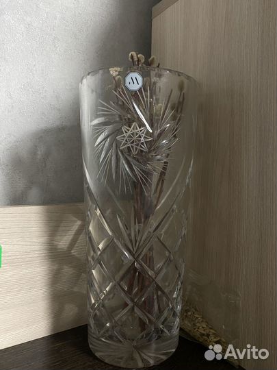 Ваза хрустальная
