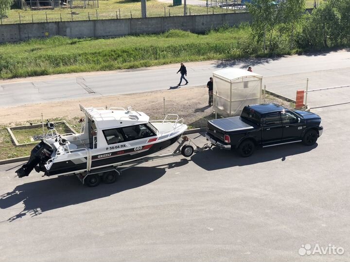 Grizzly PRO 660 Cabin