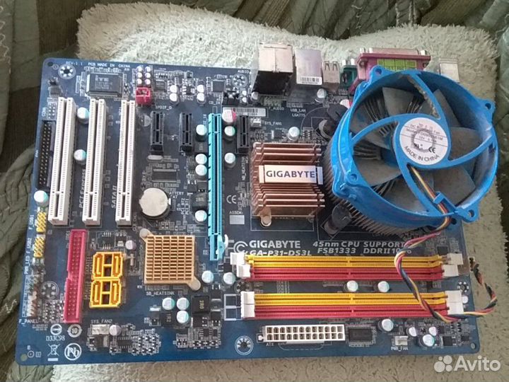 Материнская плата