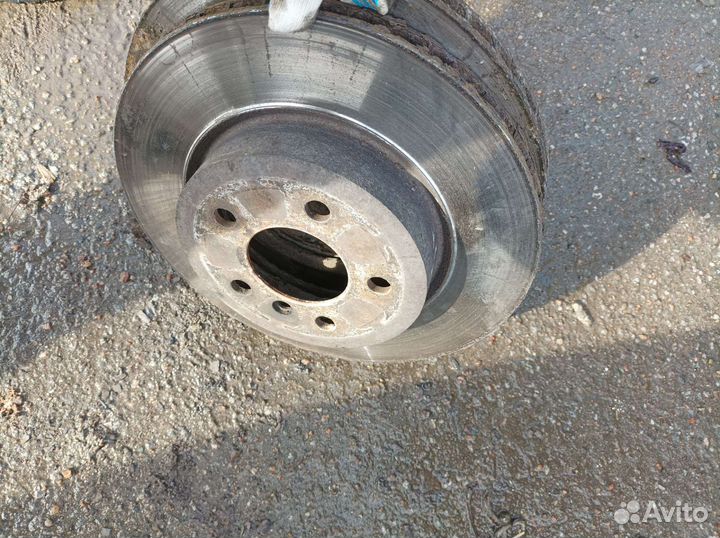 Передние тормозные диски BMW X3,2.0D,2010г