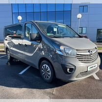 Opel Vivaro 1.6 MT, 2018, 181 000 км, с пробегом, цена 2 299 000 руб.