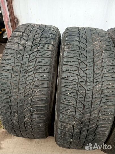 Triangle Snowlink TWT02 215/50 R17