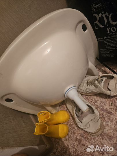 Раковина в ванную с кронштейнами