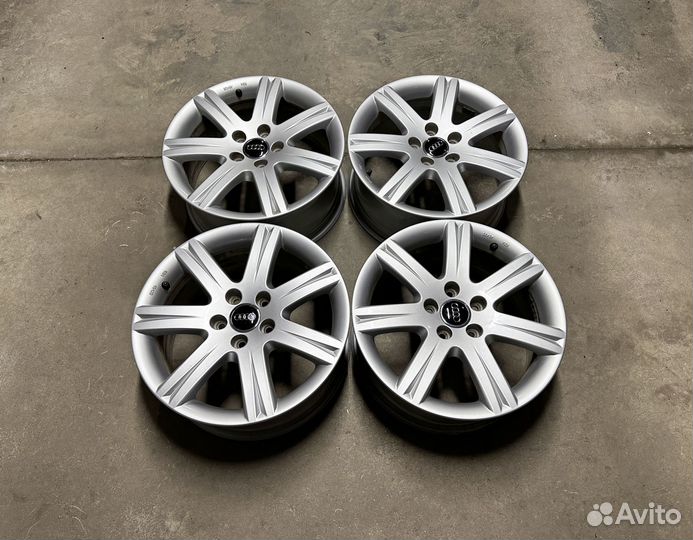 Литые диски R17 Audi